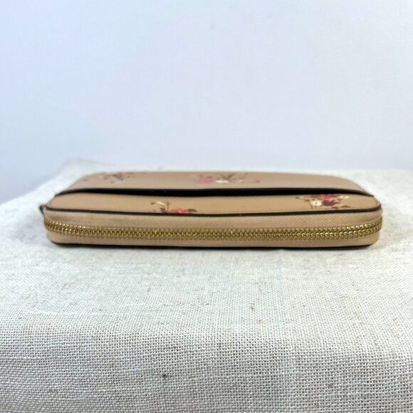 Coach Beechwood Floral/Gold Accordion Zip-Wallet | - Pre-owned - Picture 11 of 16